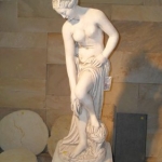 Statues of Isabella
