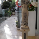 Statues of Aquiola